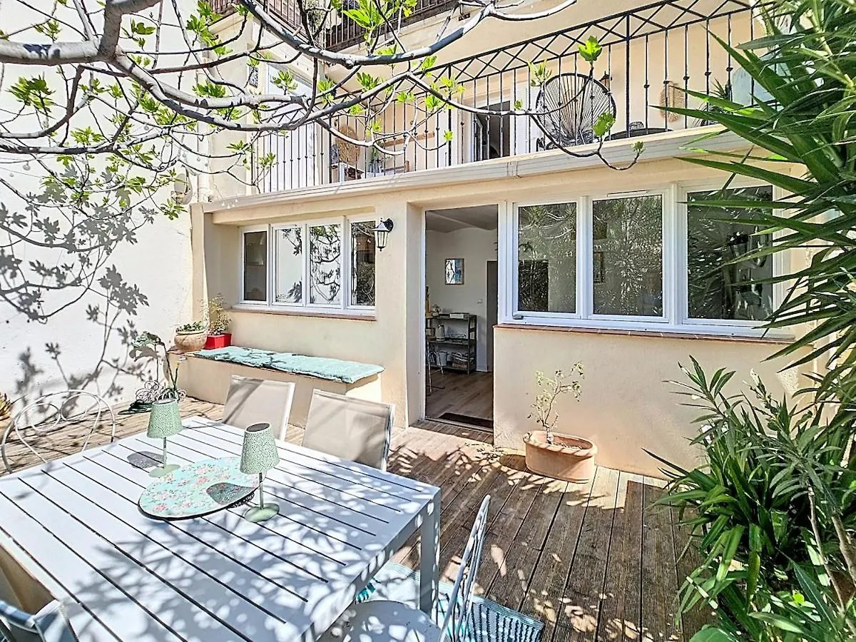 Duplex Le Figuier De Saint Ce Jardinet Terrasse Vue Apartment 0*, Saint-Cezaire-sur-Siagne